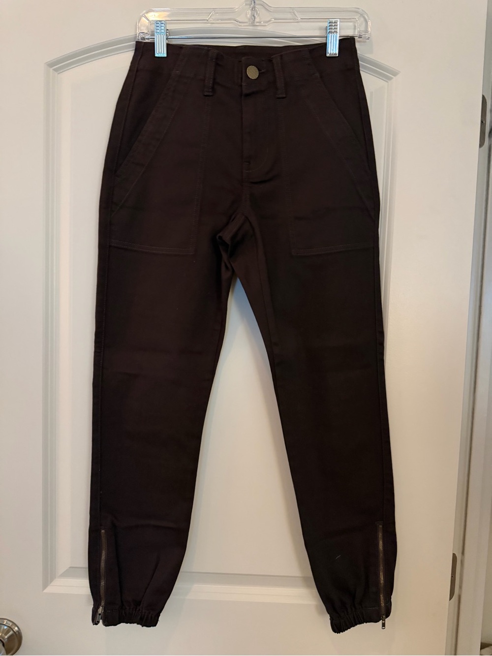 Cabi Compass Pant #4514 Dark Chocolate Brown Utility Jogger Size 0 NWOT